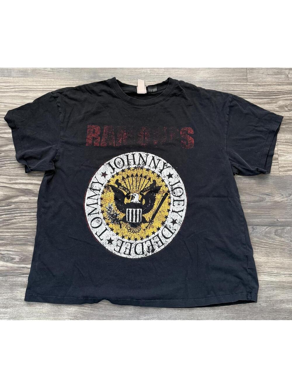 H&M the ramones band tee oversized XL grunge distressed graphic